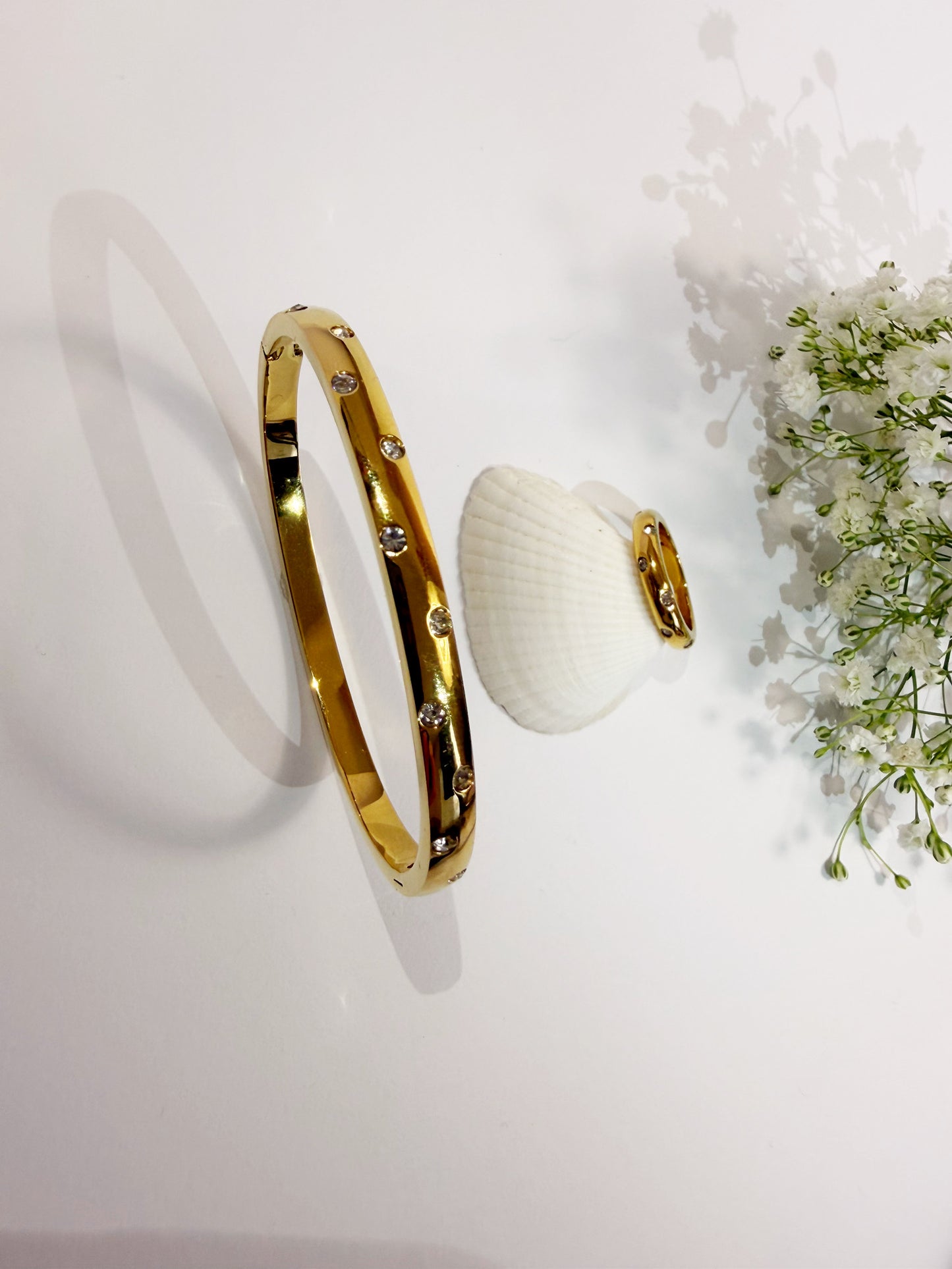 Luna Armreif und Ring Set 18K vergoldet Komplettansicht