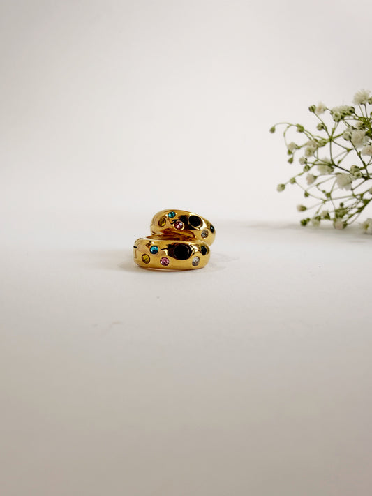 Confetti Ohrringe 18K vergoldet Frontansicht