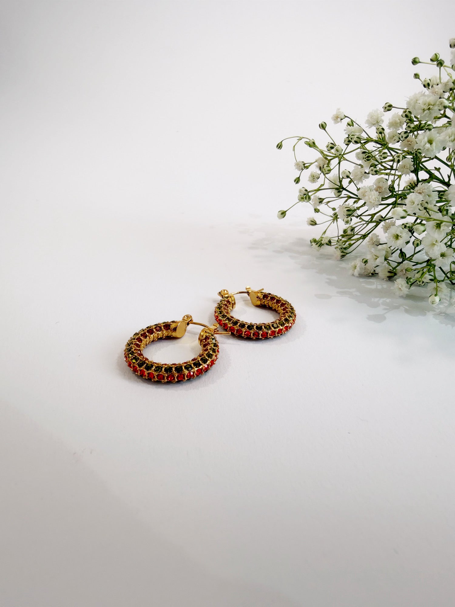 Twinkle Ohrringe 18K vergoldet Frontansicht