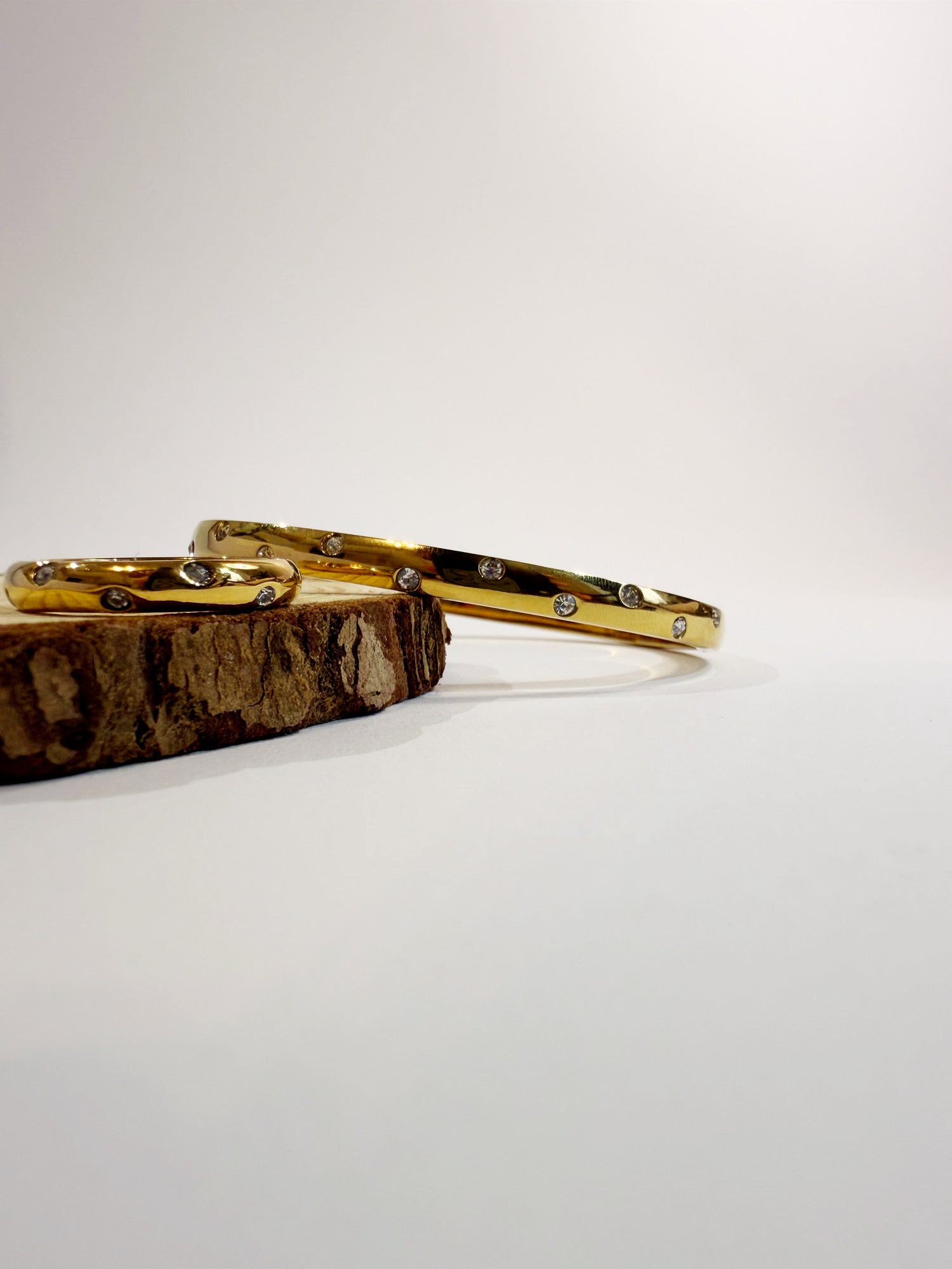 Luna Armreif und Ring Set 18K vergoldet Nahaufnahme