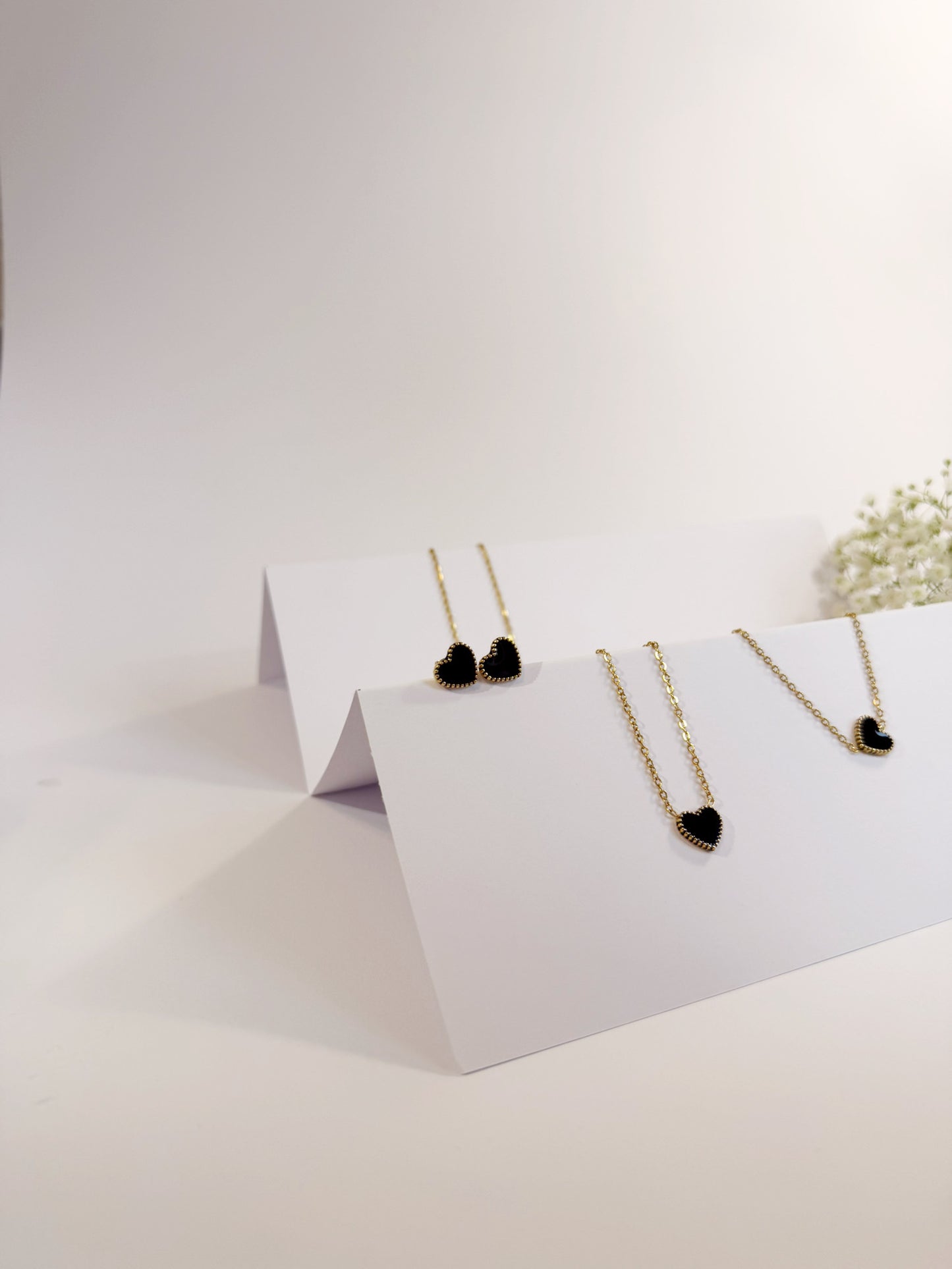 Pansy Armband und Ohrringe Set 18K vergoldet Komplettansicht